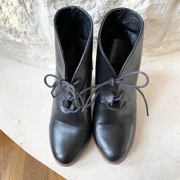 Anna Black Vegan Leather Stacked Heel Lace Up Ankle Booties Size 7.5 - Picture 3 of 7